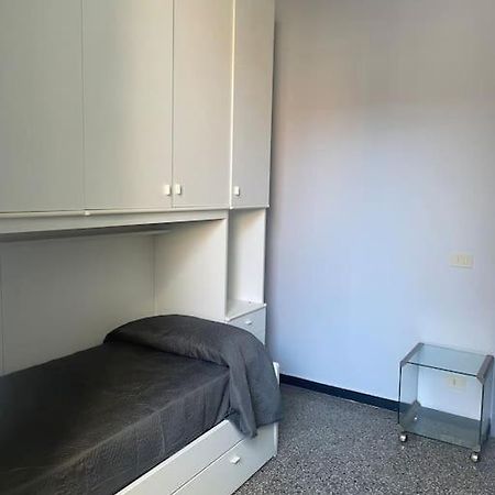 Centro Da Marco Apartment Savona Bagian luar foto